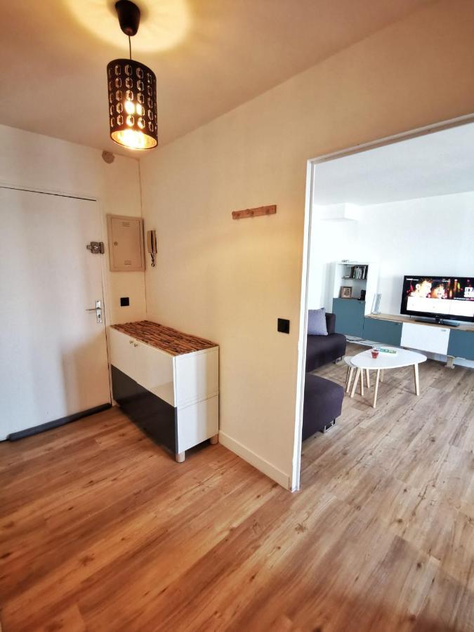 Le 79 Reflet De La Marne Apartment Нуази-ле-Гран Екстериор снимка