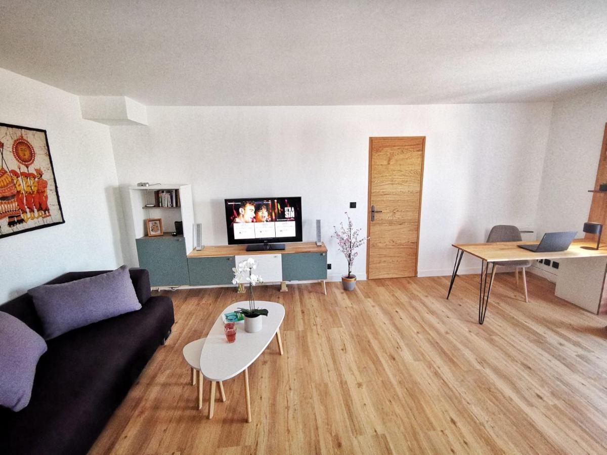 Le 79 Reflet De La Marne Apartment Нуази-ле-Гран Екстериор снимка