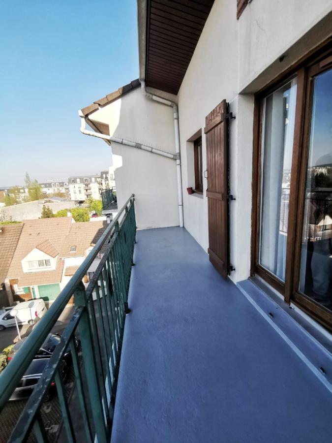 Le 79 Reflet De La Marne Apartment Нуази-ле-Гран Екстериор снимка