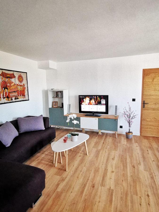 Le 79 Reflet De La Marne Apartment Нуази-ле-Гран Екстериор снимка