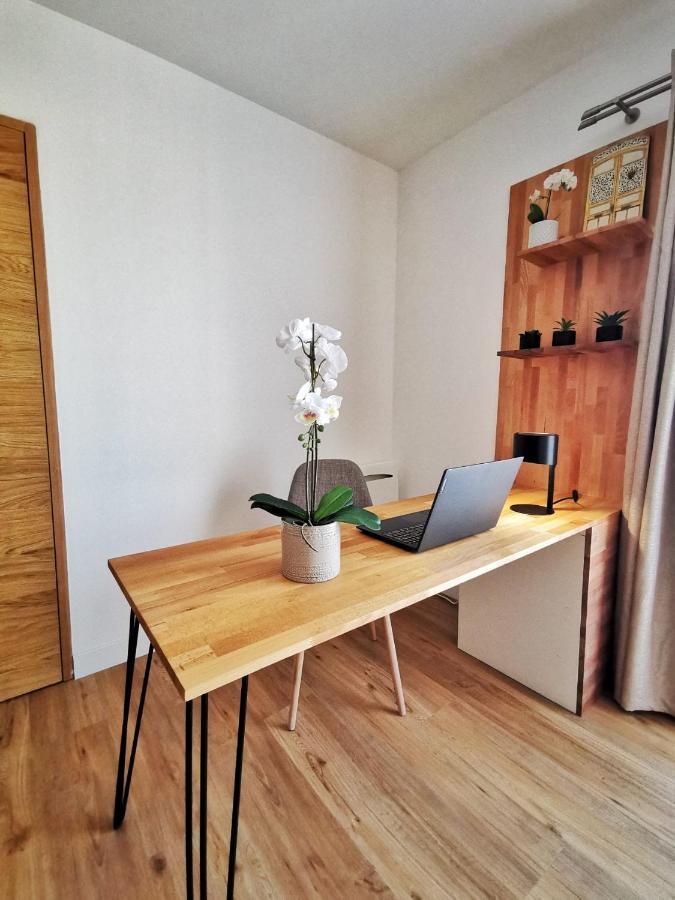 Le 79 Reflet De La Marne Apartment Нуази-ле-Гран Екстериор снимка